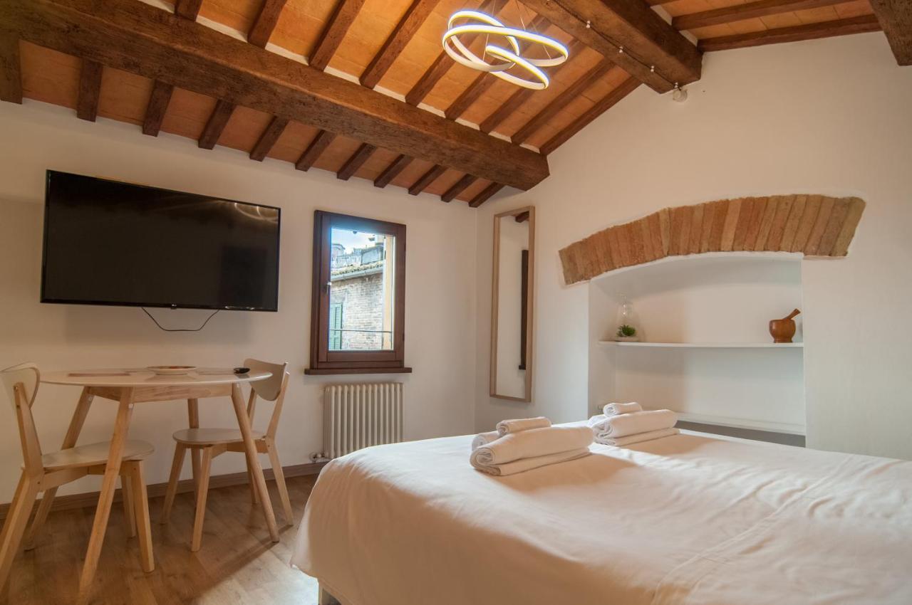 Umbrian Concierge - La Casa Dei Pellari Hotel Perugia Luaran gambar