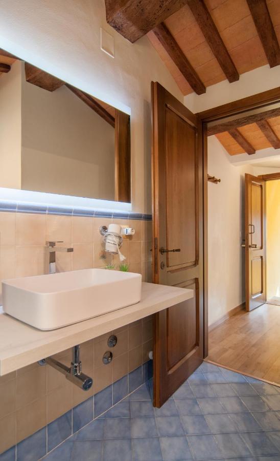 Umbrian Concierge - La Casa Dei Pellari Hotel Perugia Luaran gambar