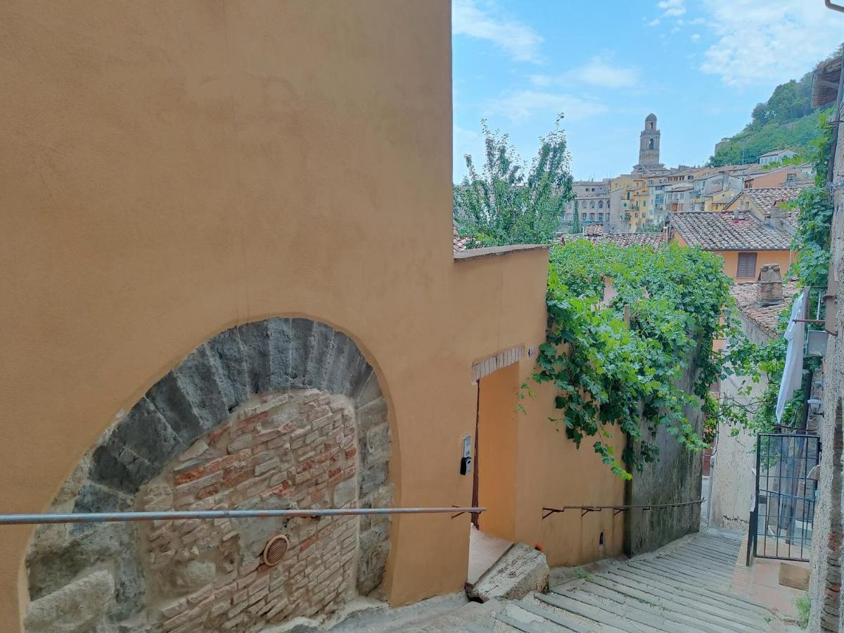 Umbrian Concierge - La Casa Dei Pellari Hotel Perugia Luaran gambar