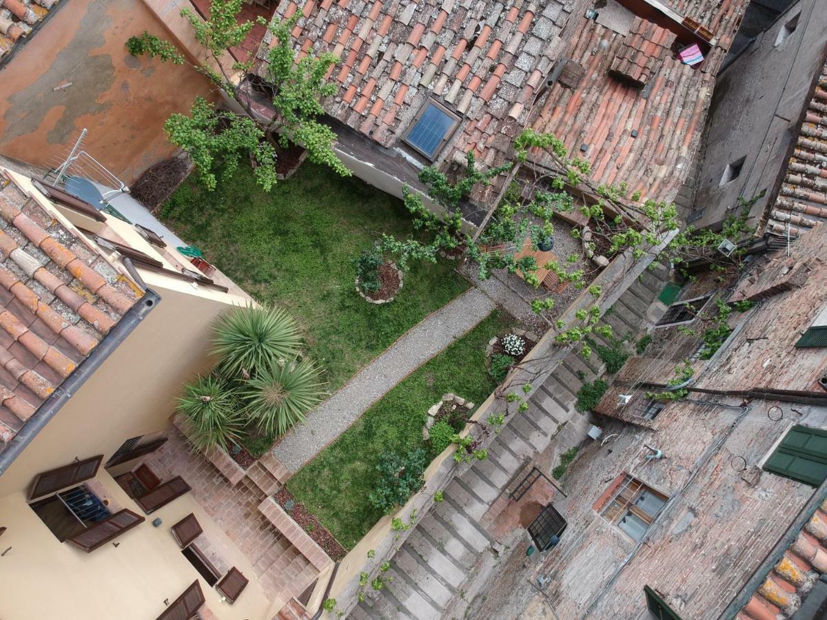 Umbrian Concierge - La Casa Dei Pellari Hotel Perugia Luaran gambar
